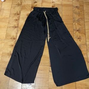 BOGO FREE Black wide leg pants
